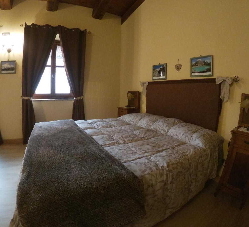 Hotel Agriturismo Locanda dei Cacciatori Dogliani Esterno foto